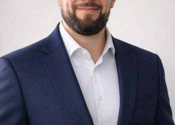 تهنئة بخطوبة وعقد قران ابنة العائلة / م.شيماء أحمد رشاد شراب