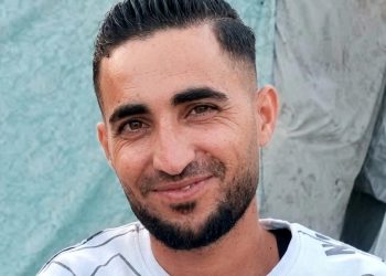 مبارك الخطوبة وعقد القران للعريس/ عبدالإله أيمن