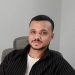 الطالب/ صلاح محمد ينال درجة البكالوريوس